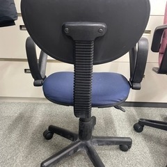 【★急募！値段交渉可】オフィスチェア　回転椅子の画像