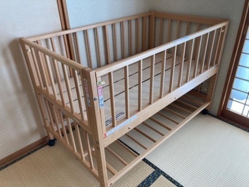 ベビーベッド ベビー布団、マットレス、シーツのセット