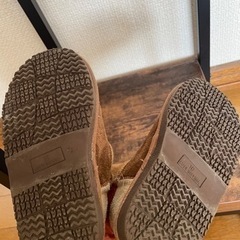 moz  キッズ　ムートンブーツ　16㎝の画像