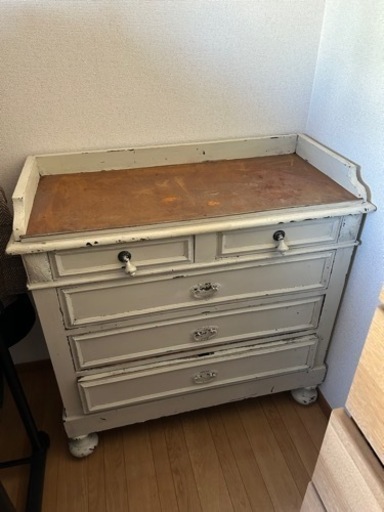 アンティークチェスト