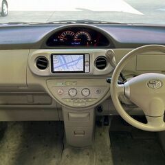 大きなスライドドアで子供心を擽る🤣/ポルテの画像