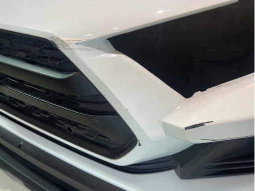 トヨタ　RAV4 アドベンチャー オフロードパッケージ2 フロントバンパー グリルその他付き