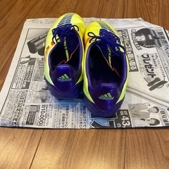 adidas サッカー　スニーカー　28.0の画像