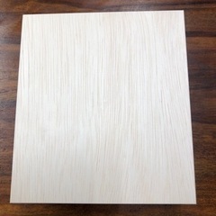 軽量　蓋付き木の箱　2個の画像