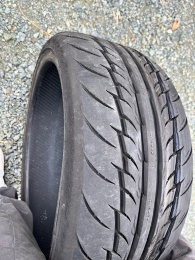 225/35/r19 タイヤ 9部山