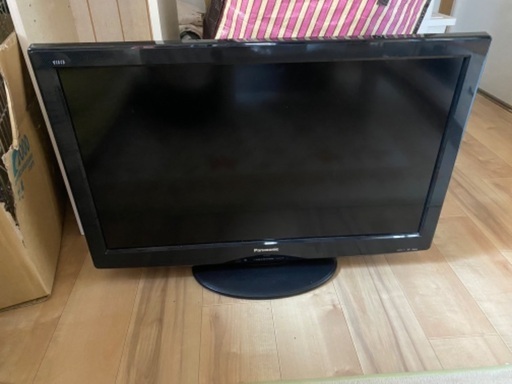 パナソニック　ビエラ　テレビ　32インチ　2010年製