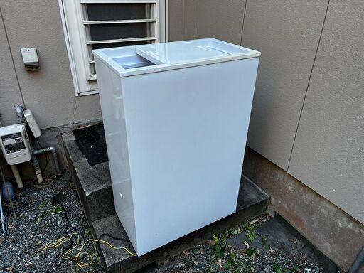 2020年4月製　冷凍庫 冷凍ストッカースライド・チェストタイプ　シェルパ社製