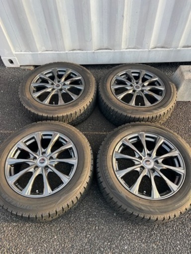 スタッドレスタイヤ　ホイールセット　17インチ