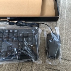 新品★ GROOVY グルービー TM-UKEY108BKMSET★マウス＆キーボードセット の画像
