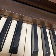 YAMAHAの古い電子オルガンです。の画像