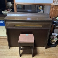 YAMAHAの古い電子オルガンです。の画像