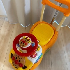 アンパンマン カー 無料でお譲りしますの画像