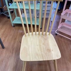 【新品・未使用品】ヨーロッパスタイル 無垢材 4人用 ダイニングセットの画像