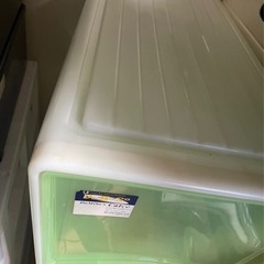 収納ケース4つ　全て同じ形・サイズです。の画像