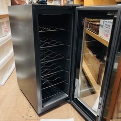 【売約済み】【武蔵小山店】 2022年製　ルフィエール ワインセラー 40L 12本収納 日本メーカー製　ペルチェ使用 LW-S12 12本　検　ワインクーラー　ワイン　収納　保存　保管　ペルチェ式　取説　取扱説明書　付きの画像