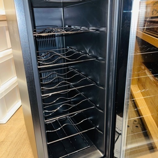【売約済み】【武蔵小山店】 2022年製　ルフィエール ワインセラー 40L 12本収納 日本メーカー製　ペルチェ使用 LW-S12 