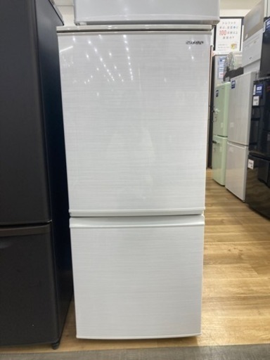 【トレファク高槻店】安心の6ヶ月間保証！取りに来れる方限定！SHARP（シャープ）の2ドア冷蔵庫のご紹介です！