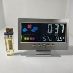 （追加注文受付中）ほぼ新品の時計、気温、天候、湿度、曜日表示卓上...