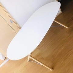 ダイニングテーブルセット4脚の画像