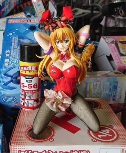 フィギュア売ります。個々売りはしていません。
