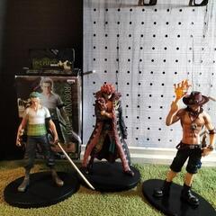 【お渡し予定者決定しました】ワンピース　フィギュア3体まとめ売り