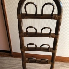 藤のスリッパラック