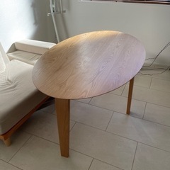 値下 2000円でお譲りします オーバルダイニングテーブル  幅...