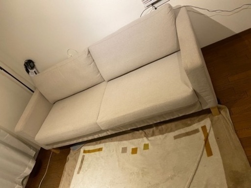 先着順　3人掛けソファ　IKEA