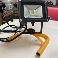 取引終了　投光器　LED100v用の画像