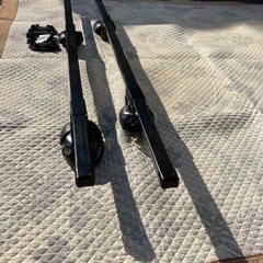 TERZOのルーフキャリア中古です。ルーフレール付の車種専用です。の画像