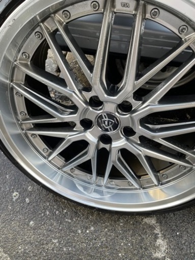 限定期間シュナイダータイヤホイール２０inch