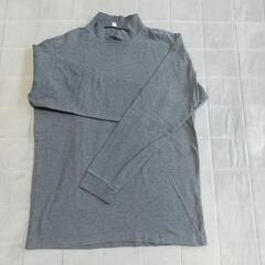 【お話し中】UNIQLOメンズTシャツの画像