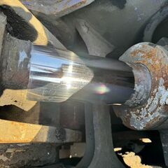 オカダアイヨン製 ASG110R 0.45用旋回式フォークの画像