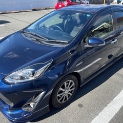 トヨタ　アクア　NHP10 令和元年10月登録10万キロ〜1.5Sスタイルブラック　オプション多数の画像