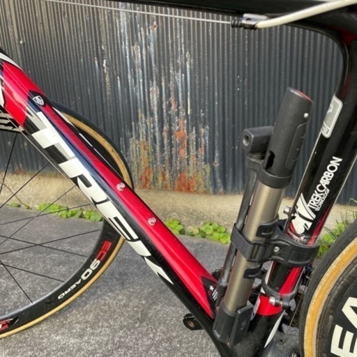 TREK トレック　カーボン　madone