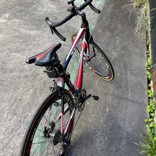 TREK トレック　カーボン　madone