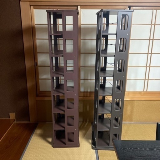 本棚2つ
