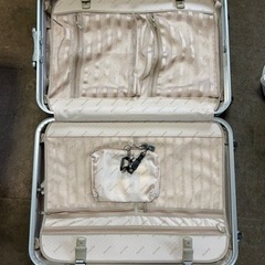 【無料】キャリーケースの画像