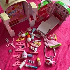 メルちゃんのいちご病院　クローゼット　まとめ売りの画像