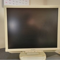 19インチ液晶モニター1台