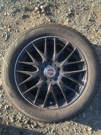 中古スタッドレスタイヤホイールセット　4本　215/55R17