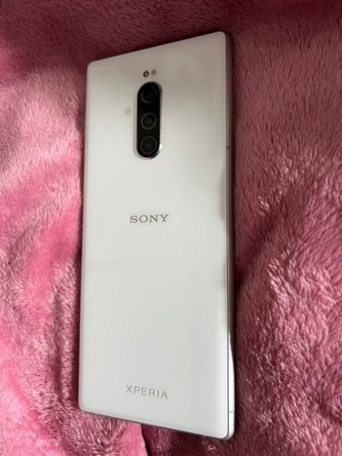 Xperia1 高級スマホ　値下げ??