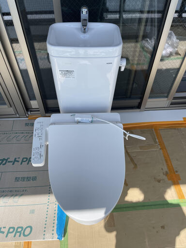 ウォシュレットトイレ　TOTO SH367ba 新品