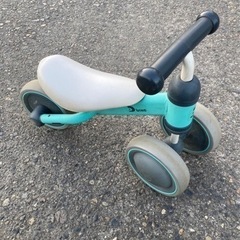 【良品】新品1万位　三輪車　アイデス　ディーバイクの画像