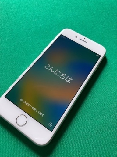 iPhone 8 64GB シルバー
