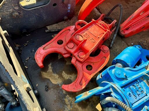 ニューマ製0.1m3用ミニクラッシャー