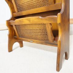 Karimoku(カリモク家具)のCOLONIAL(コロニアル)シリーズ マガジン