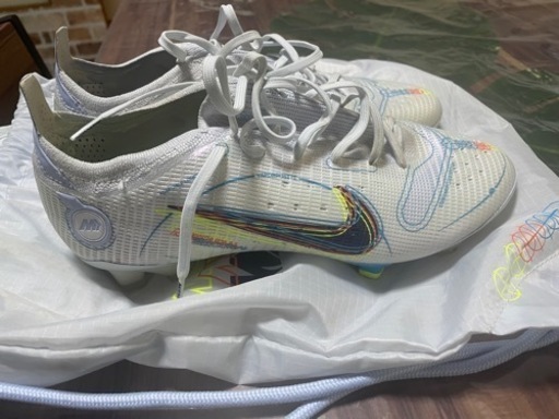NIKE 天然芝　25.5cm