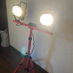 ハロゲン投光機　pwc252 ジャンク