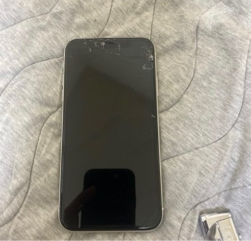 iPhone11SIMフリー